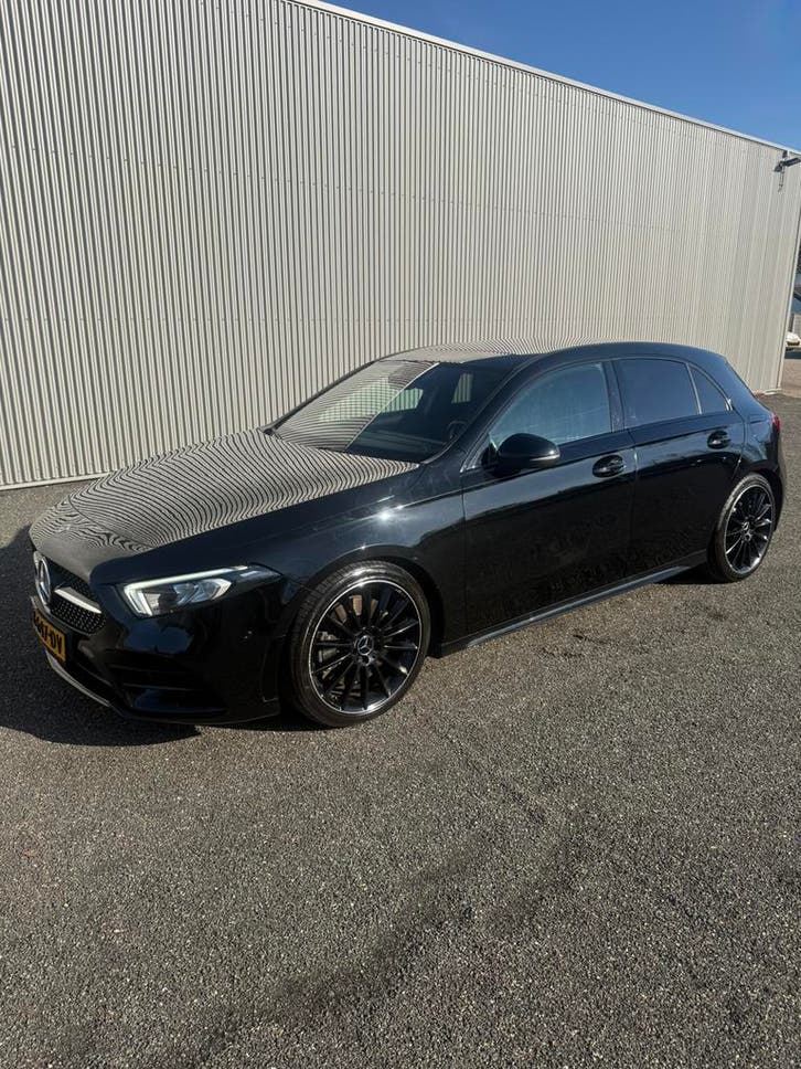 Mercedes-Benz A 250 AMG Line 7G-DCT
